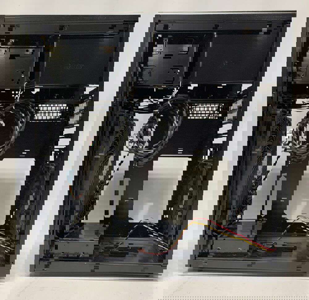 Silverstone TJ08B-E mATX Aluminum Inverse Computer Case with Scratch 5.25 Cover