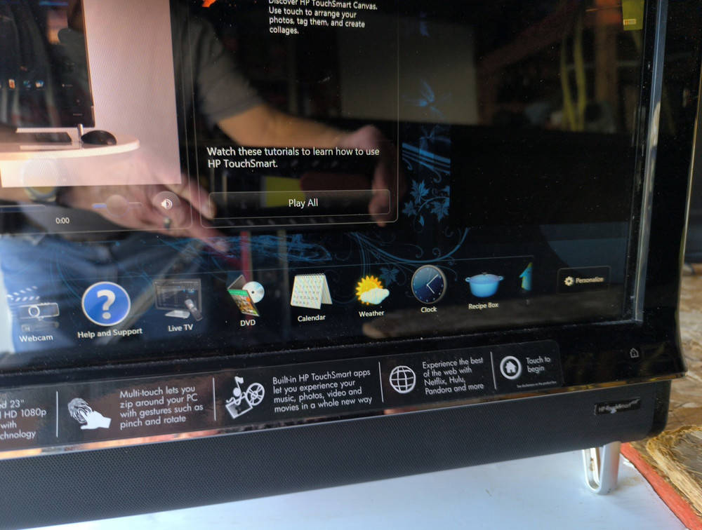 Hp TouchSmart 600 AIO i3 2TB 4GB Desktop with All Data and Mitchell Repair Software, TV Included