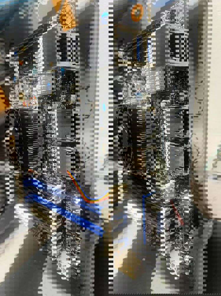 GIGABYTE MB10-DATTO Motherboard with CPU - High-Performance Computing Solution
