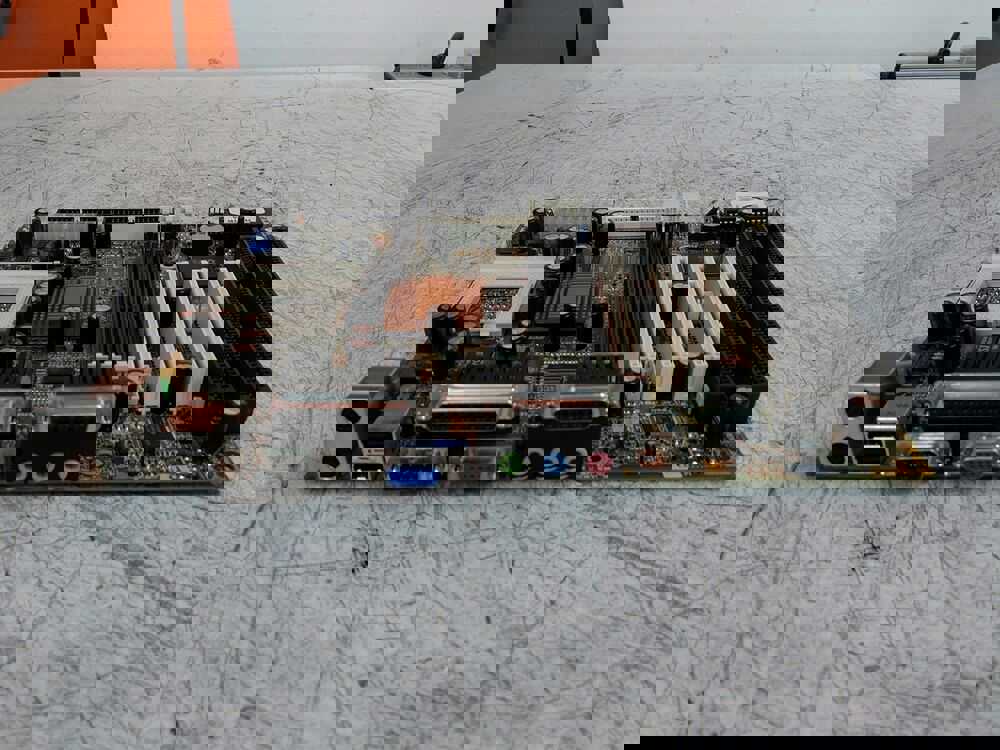 Gigabyte GA-5SMM Socket 7 Motherboard - No RAM, CPU, or I/O Shield