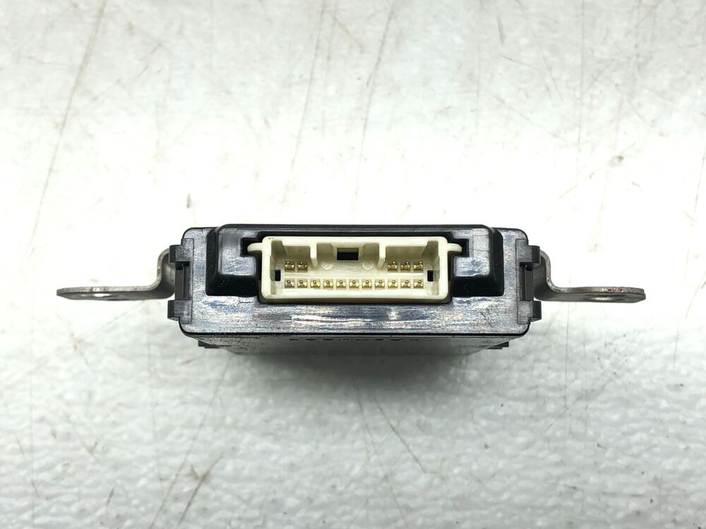 2013-2019 Lexus GS350 Network Gateway Control Module OEM
