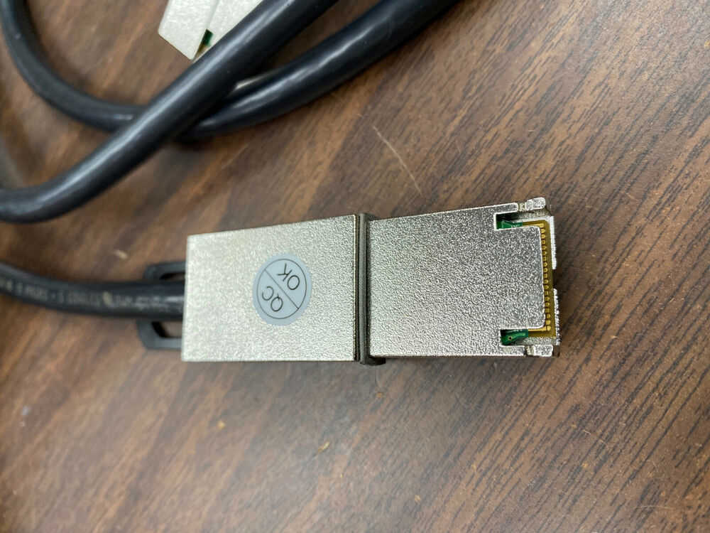 2 Meter PCIe x4 Male/Male Cable Assembly - 28AWG High-Speed Data Transfer