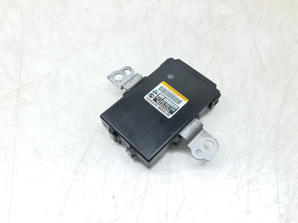 2013-2019 Lexus GS350 Network Gateway Control Module OEM
