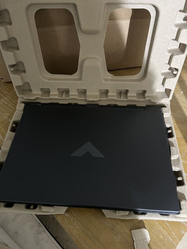 HP Victus 15.6" Ryzen 5 Gaming Laptop - Premium Performance