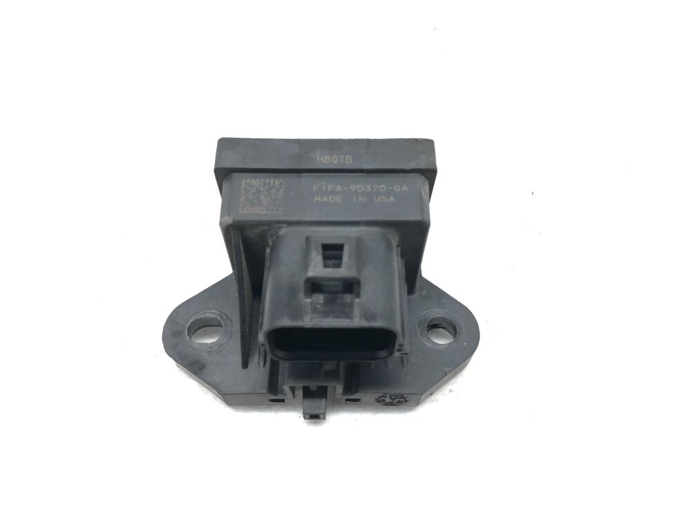 2019-2023 Lincoln Nautilus 2.0L Fuel Pump Control Module - OEM