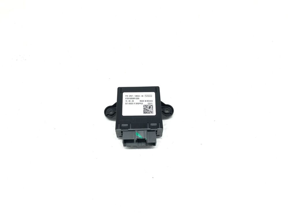 2017-2020 Lincoln Continental Left Driver Rear Door Control Module OEM