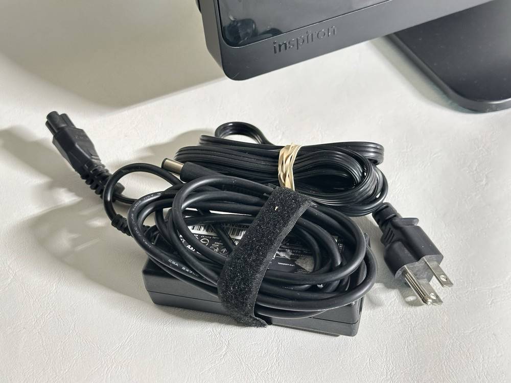 Dell Inspiron One 20AIO PC G2020T 2.50 GHz 8GB All-In-One Computer