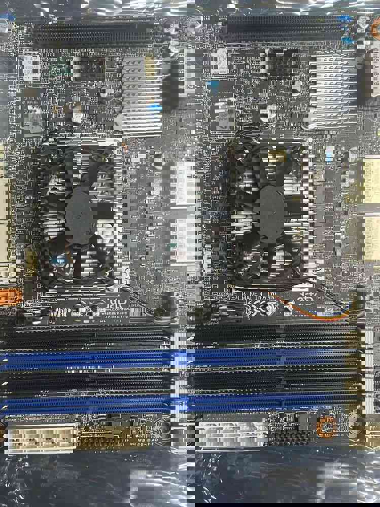 GIGABYTE MB10-DATTO Motherboard with CPU - High-Performance Computing Solution