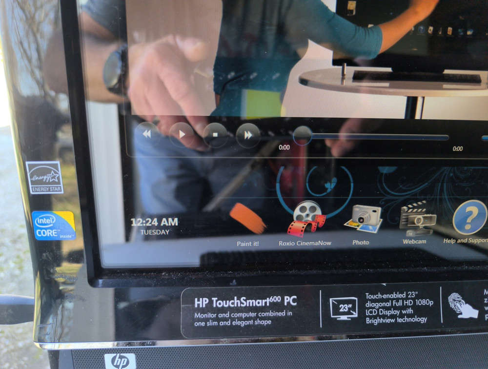 Hp TouchSmart 600 AIO i3 2TB 4GB Desktop with All Data and Mitchell Repair Software, TV Included