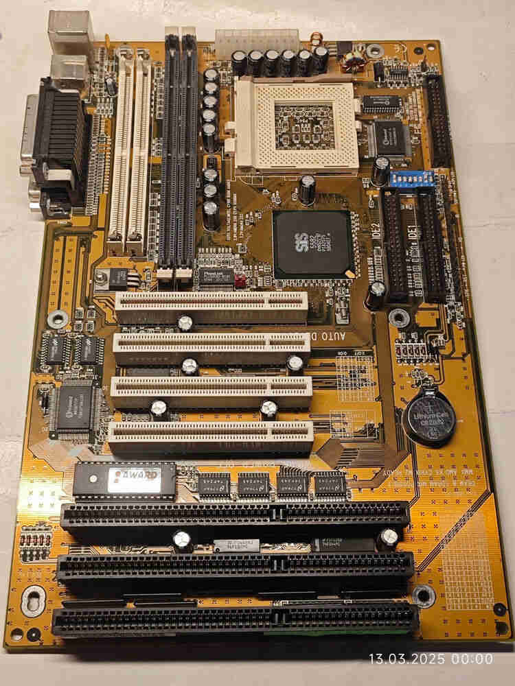 Vintage Gigabyte GA-586STX2 Motherboard with CPU and 128MB RAM