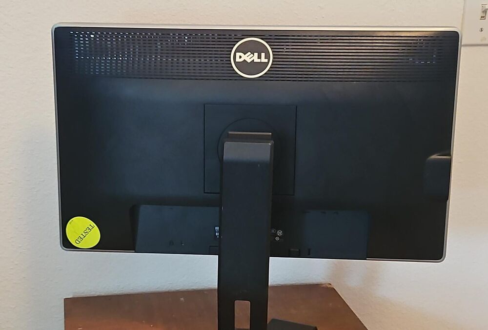 Dell Ultrasharp U2312HM 24" IPS LED Monitor - Grade A with Power Cable