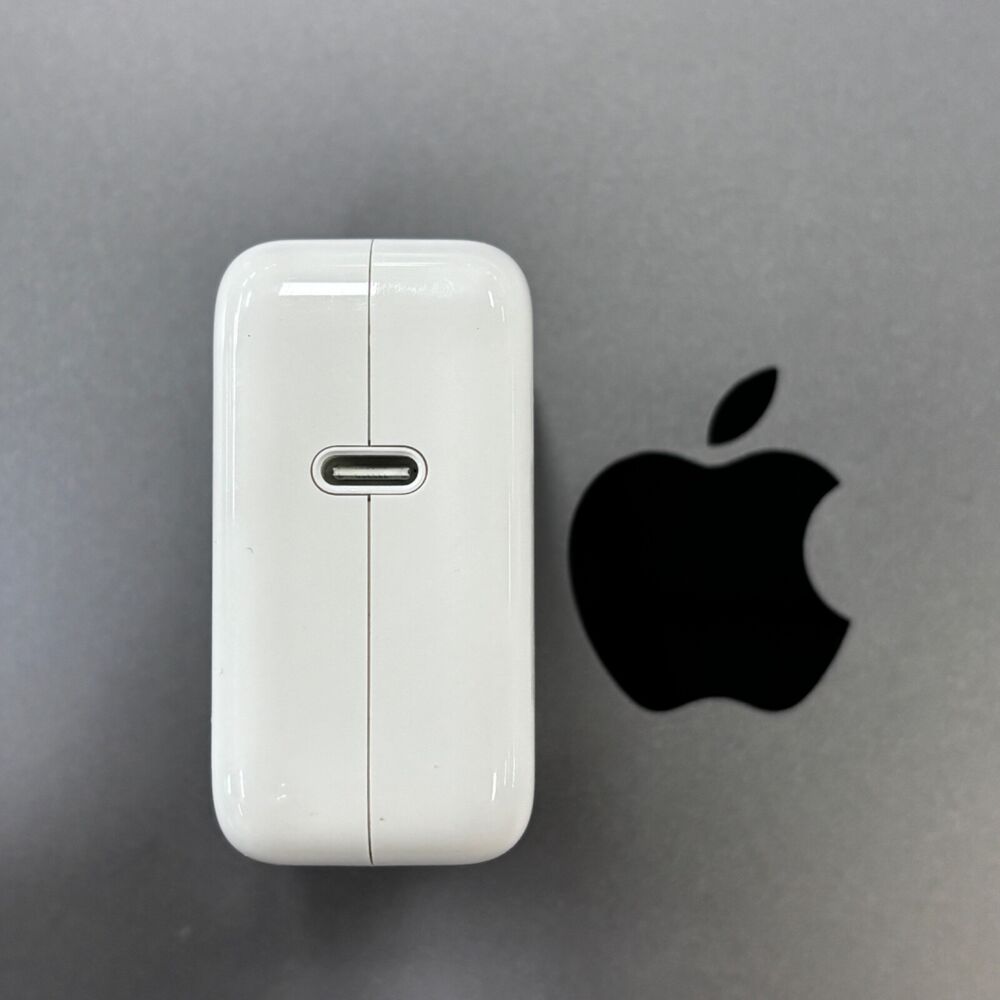 Apple USB-C 30W Power Adapter - Fast Charging Solution for Apple Devices