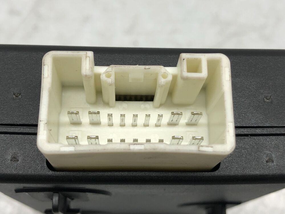 2019-2022 Mercedes A220 V177 Panoramic Sunroof Control Module OEM