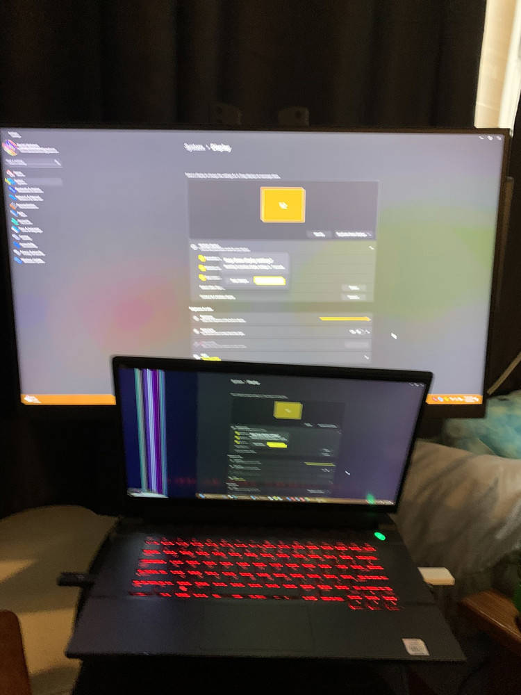 Alienware M15 R3 Gaming Laptop - 15.6", 256GB SSD, Intel Core i7, 16GB RAM, AMD Radeon 5500M