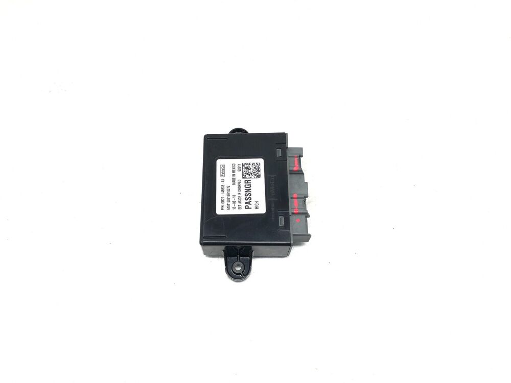 2017-2020 Lincoln Continental Right Passenger Front Door Control Module OEM