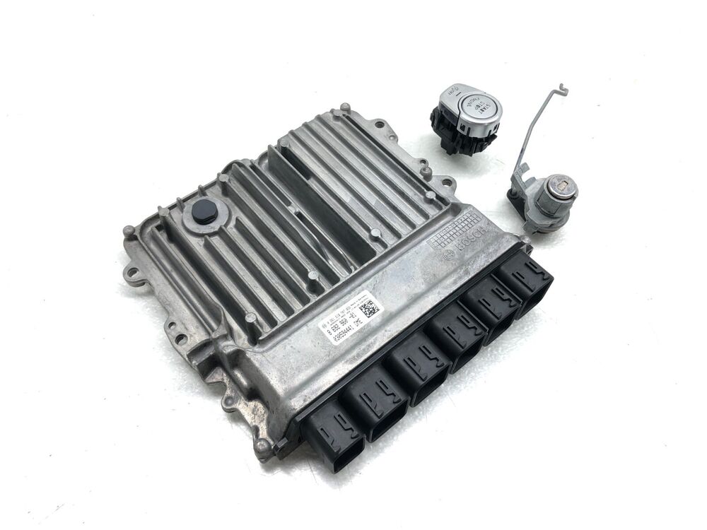 2016-2019 BMW 740I G12 ECU PCM Engine Control Module with Push Start