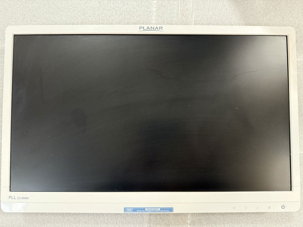 Dual Planar 22" Grade A 1920x1080 LCD Monitors with Dual Stand