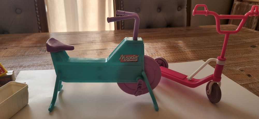 Barbie Vintage Accessories Collection