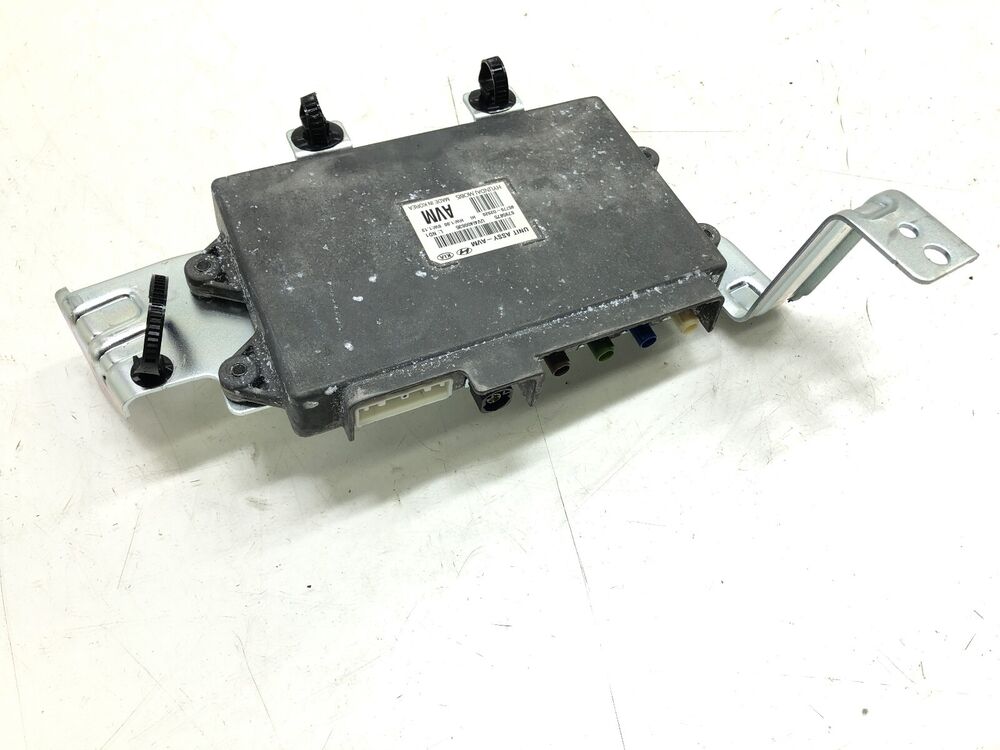 2017-2019 Genesis G90 Surround View Camera Monitor Control Module Unit OEM