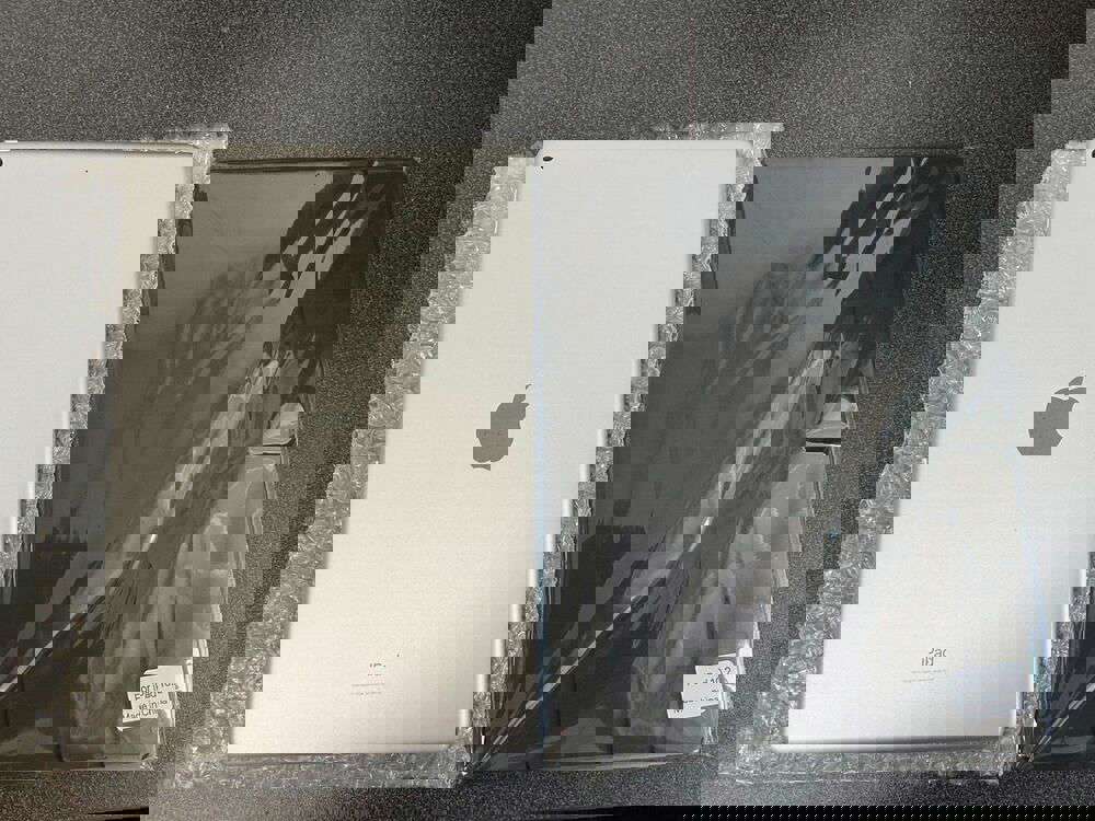 Apple iPad 7th Gen WiFi 10.2in - 32GB/128GB - Gray, Silver, Gold - Bundle