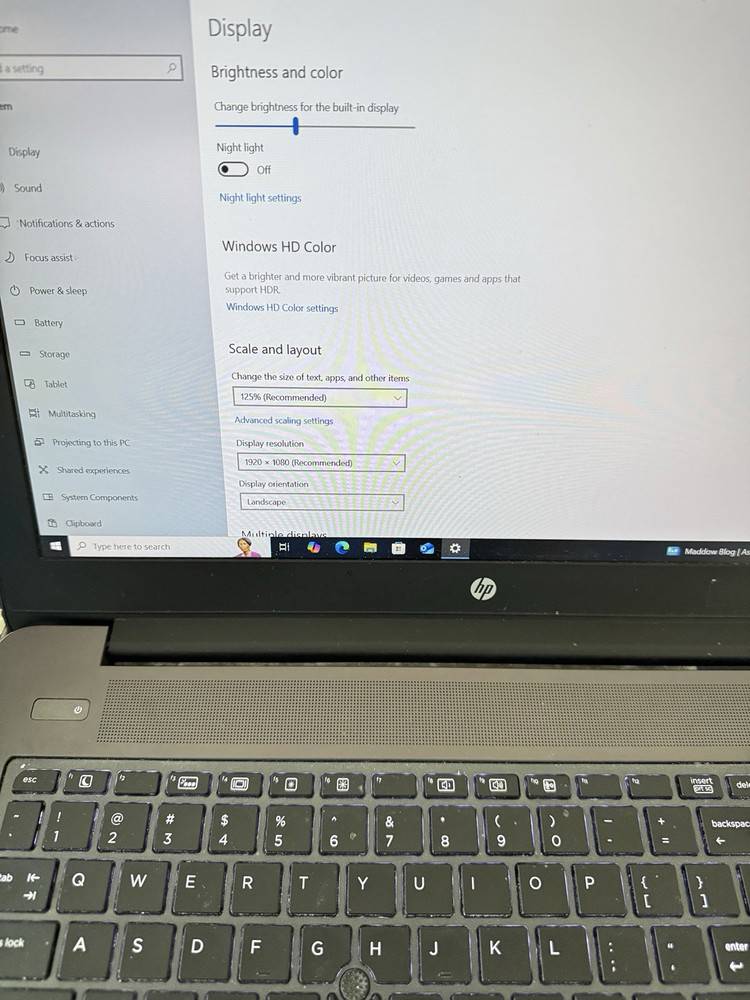 HP Zbook 15 G4 Laptop with Intel i7-7820HQ, 16GB RAM, 500GB SSD