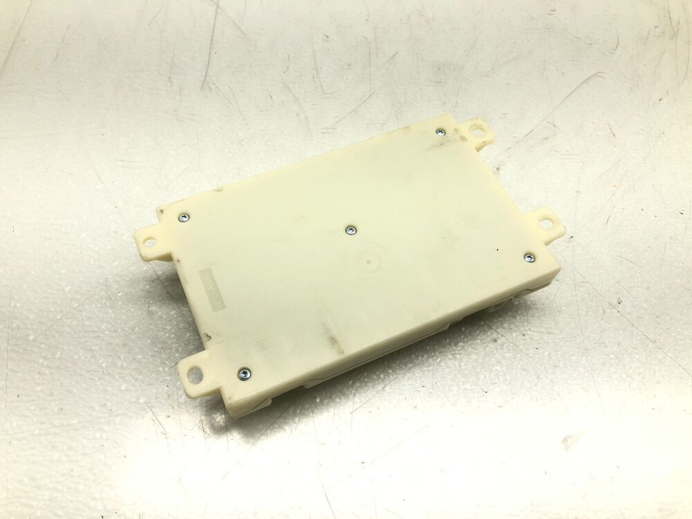 2012-2018 Mercedes CLS550 Keyless Entry Control Module - Genuine OEM Part