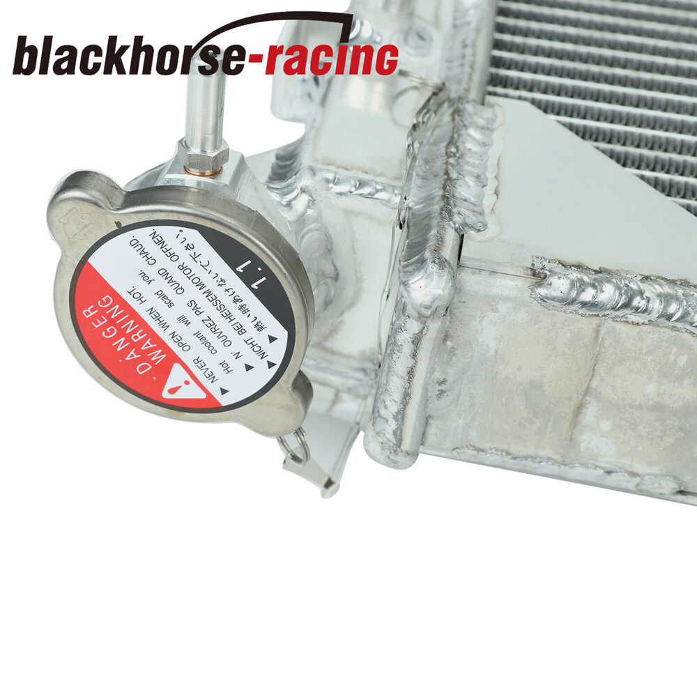 Aluminum 3 Row Radiator for 2007-2018 Jeep Wrangler JK V6 Engines