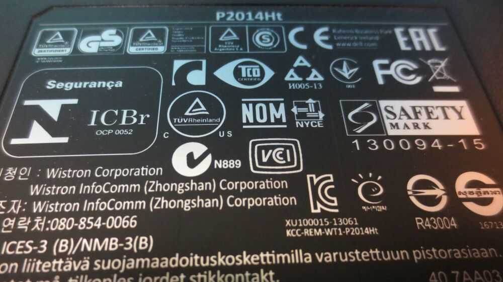 Dell P2014Ht 20" Widescreen LED Monitor with VGA and DC Power