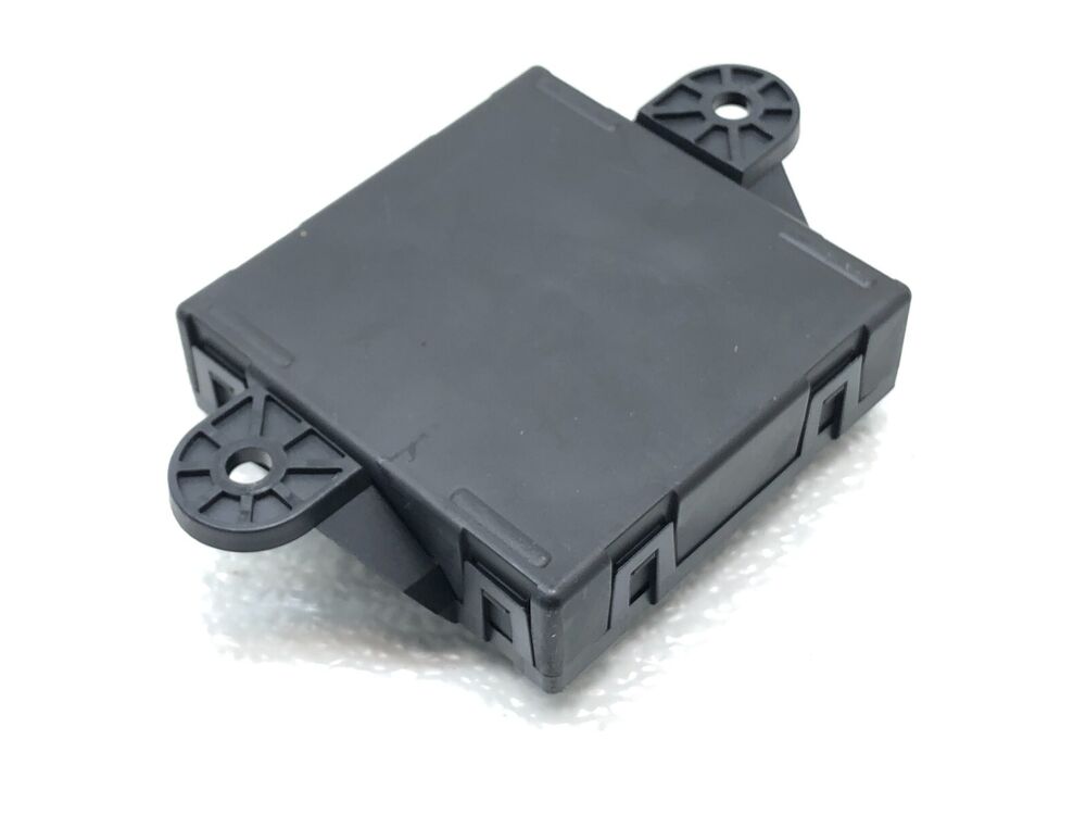2010-2013 Mercedes Benz E550 Right Passenger Rear Door Control Module OEM