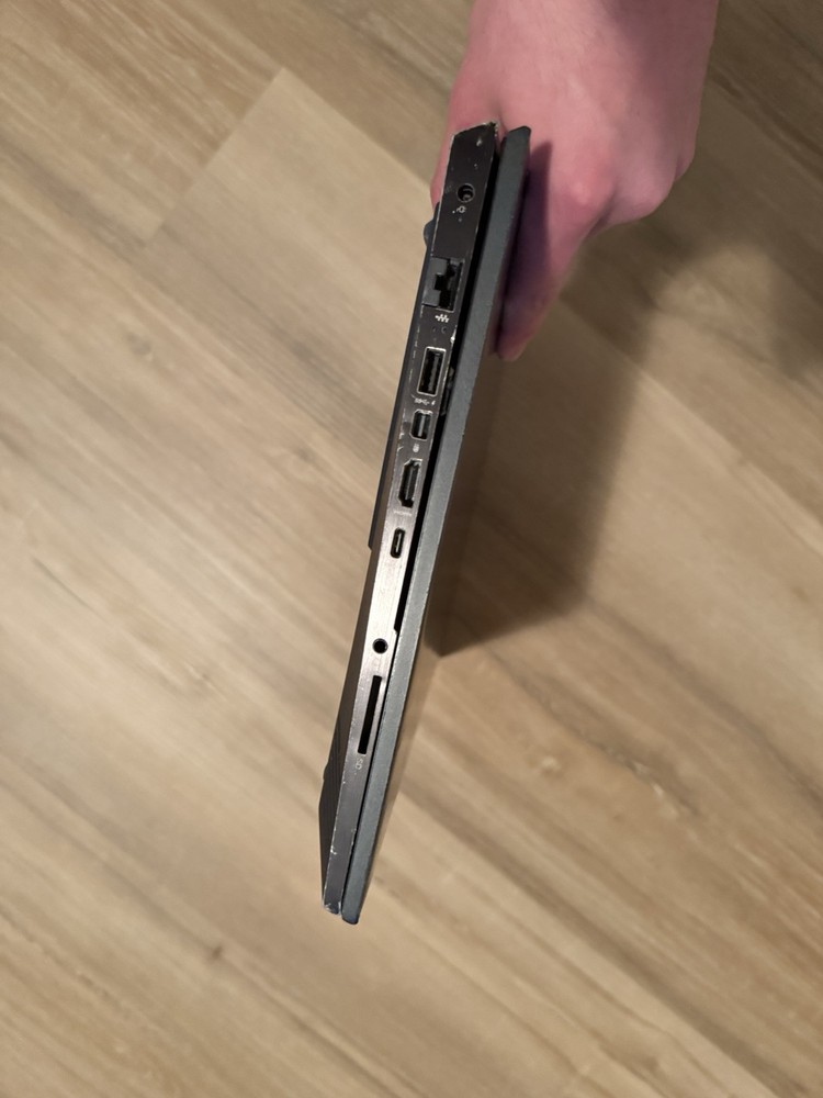 Omen Gaming Laptop Ryzen 7 - High-Performance Gaming Machine
