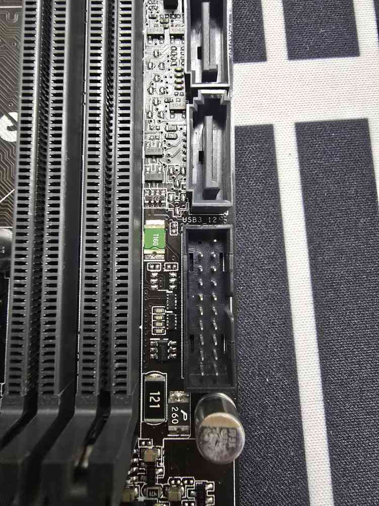 ASUS Z97I-PLUS Mini-ITX Motherboard for Repair or Parts