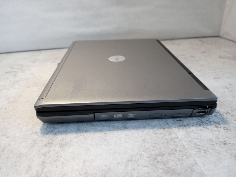 Dell D620 Laptop - 1.66GHz, 2GB RAM, Windows XP, WiFi, DVD Drive