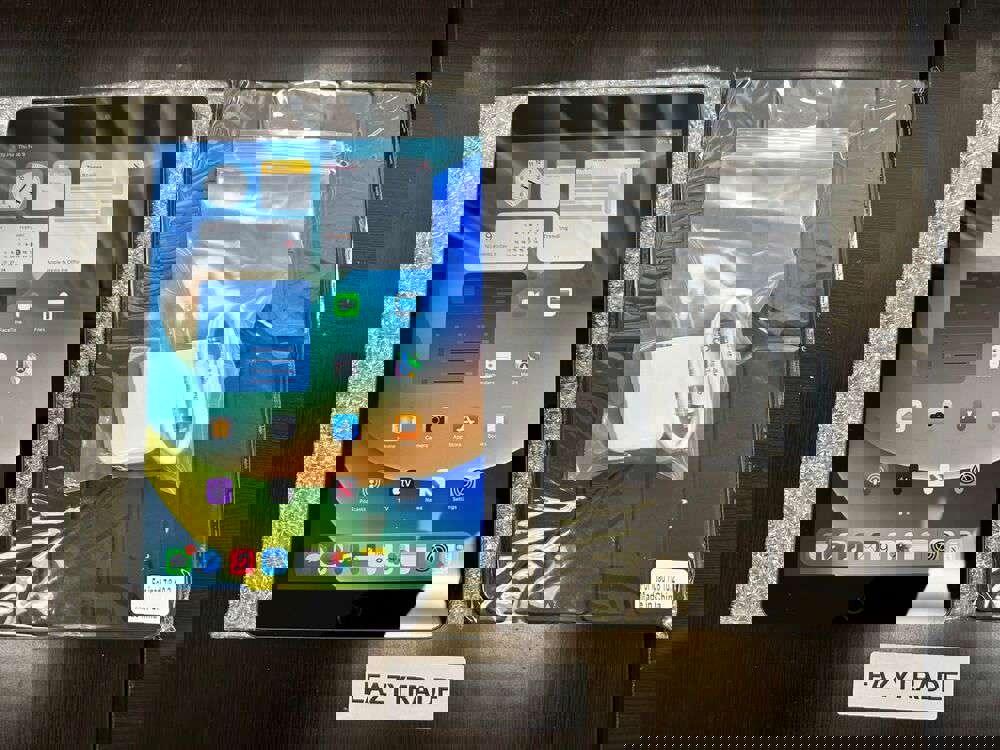 Apple iPad 7th Gen WiFi 10.2in - 32GB/128GB - Gray, Silver, Gold - Bundle