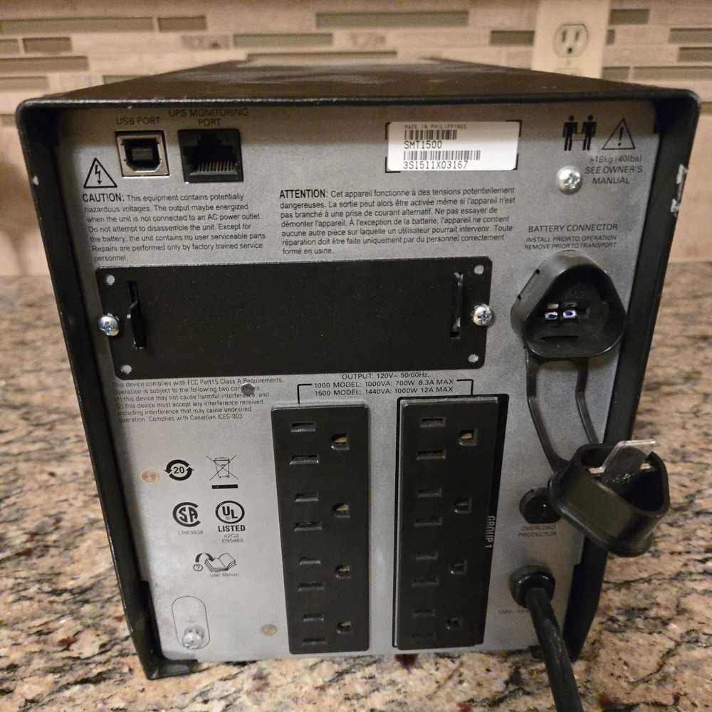APC Smart-UPS SMT1500 8 Outlet Power Supply - No Battery, Working Condition