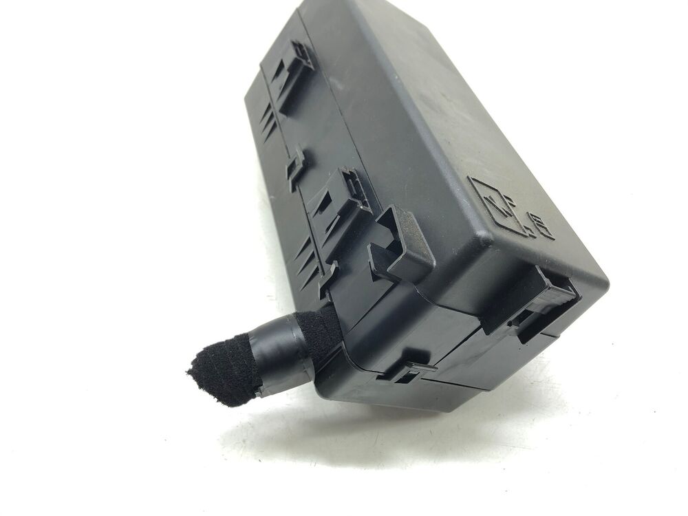 2014-2017 Maserati Ghibli Front Fuse Relay Box - Genuine OEM