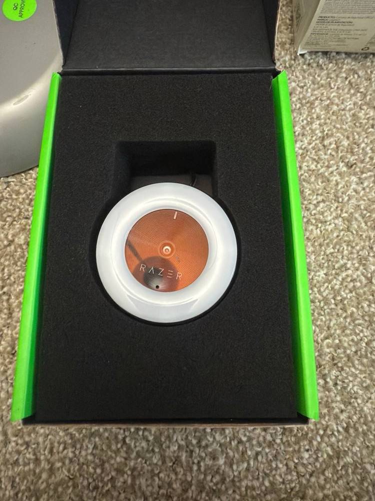 Razer Kiyo Pro Streaming Webcam - Open Box