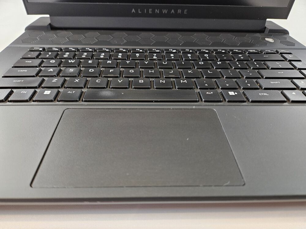 Alienware M16 R1 Gaming Laptop with Intel i7-13700HX, 16GB RAM, 1TB SSD, RTX 4070