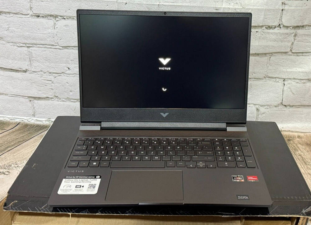 HP Victus 15.6 Gaming Laptop with AMD Ryzen 5-7535HS, Radeon RX 6550M