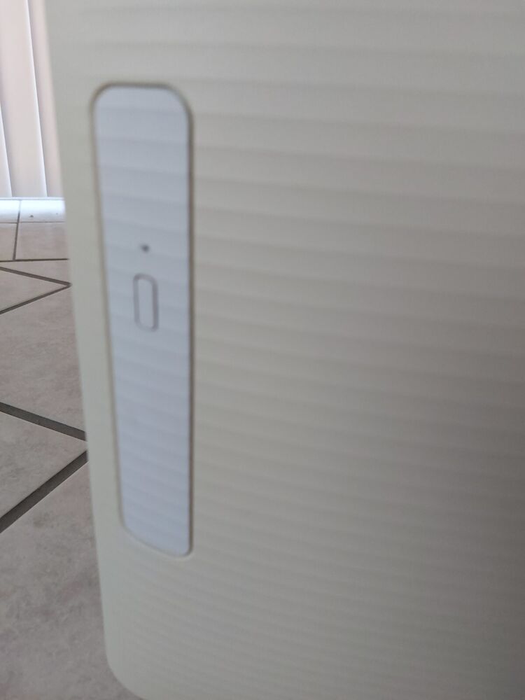 HP All-in-One 24” G237C AMD A8-7410 Desktop PC