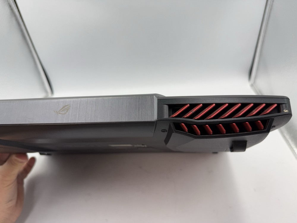 ASUS G751J Gaming Laptop with Core i7-4710HQ, 32GB RAM