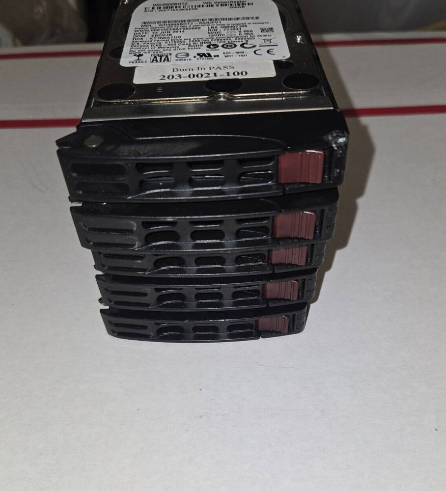 Western Digital WD2500BHTZ VelociRaptor 250GB SATA 2.5" HDD with Tray