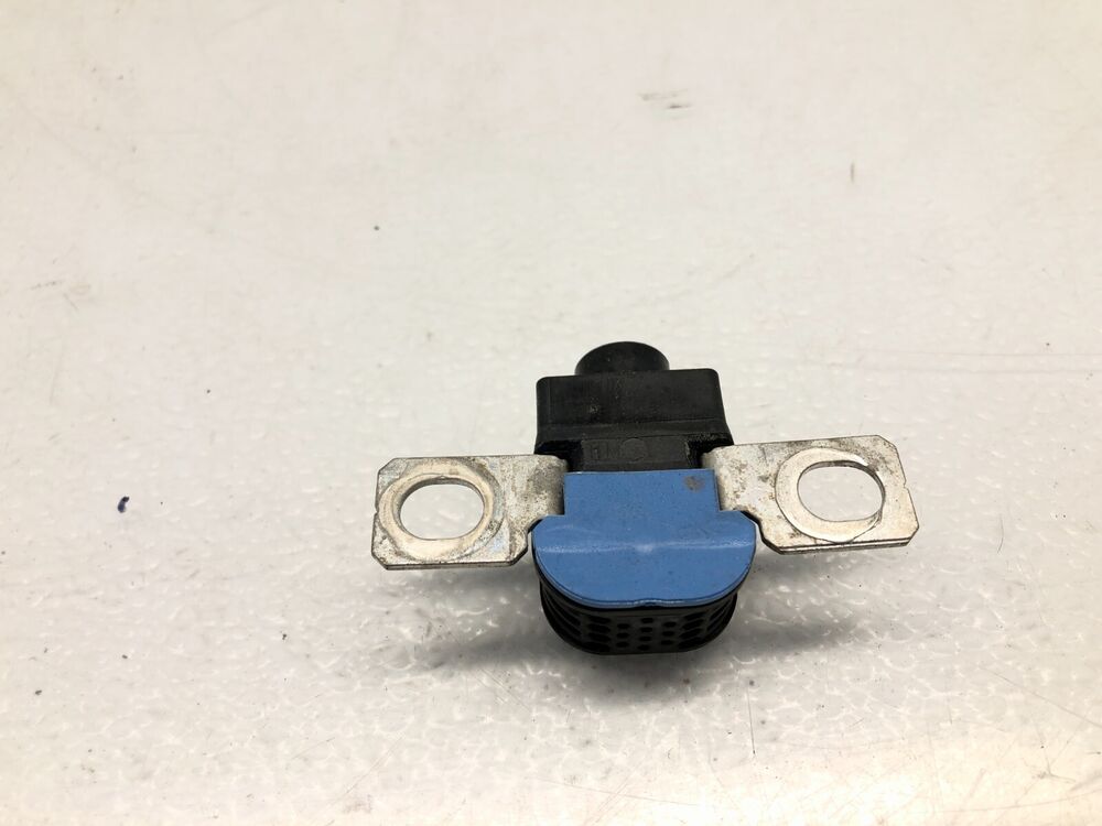 2019-2022 Mercedes A220 V177 Battery Fuse Overload Sensor Module
