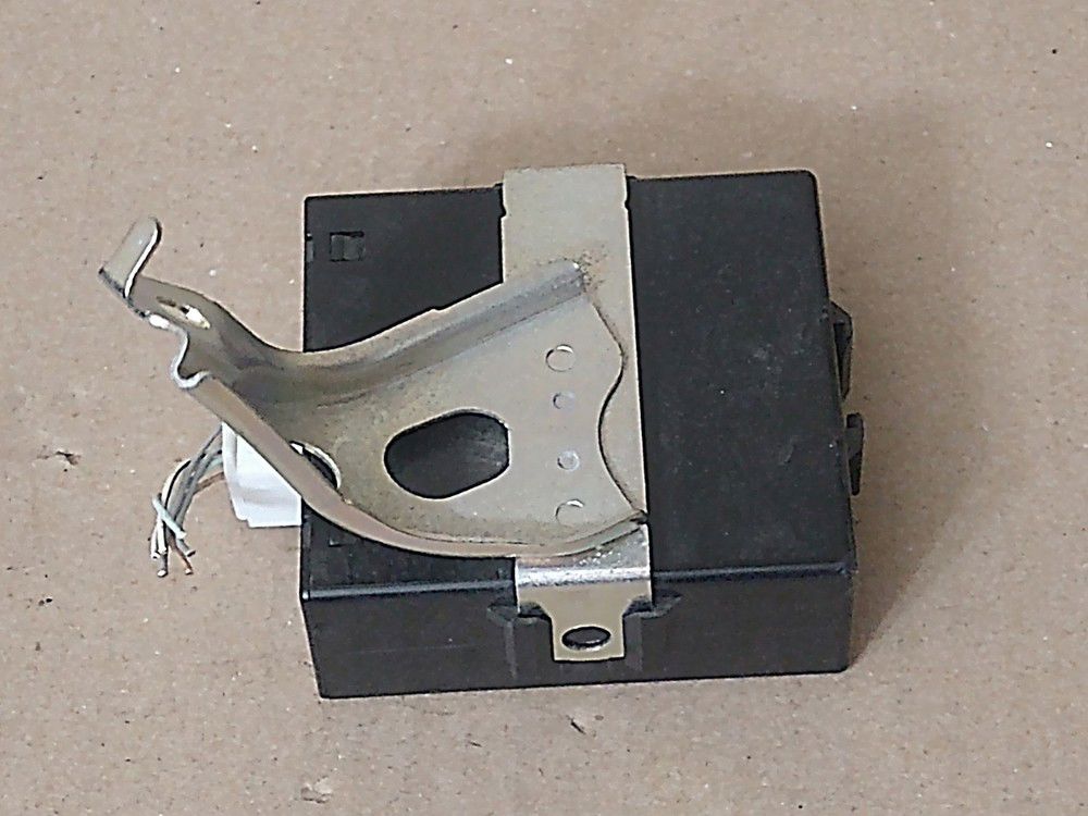 Toyota Power Steering Computer Assembly P/N 89650-34010