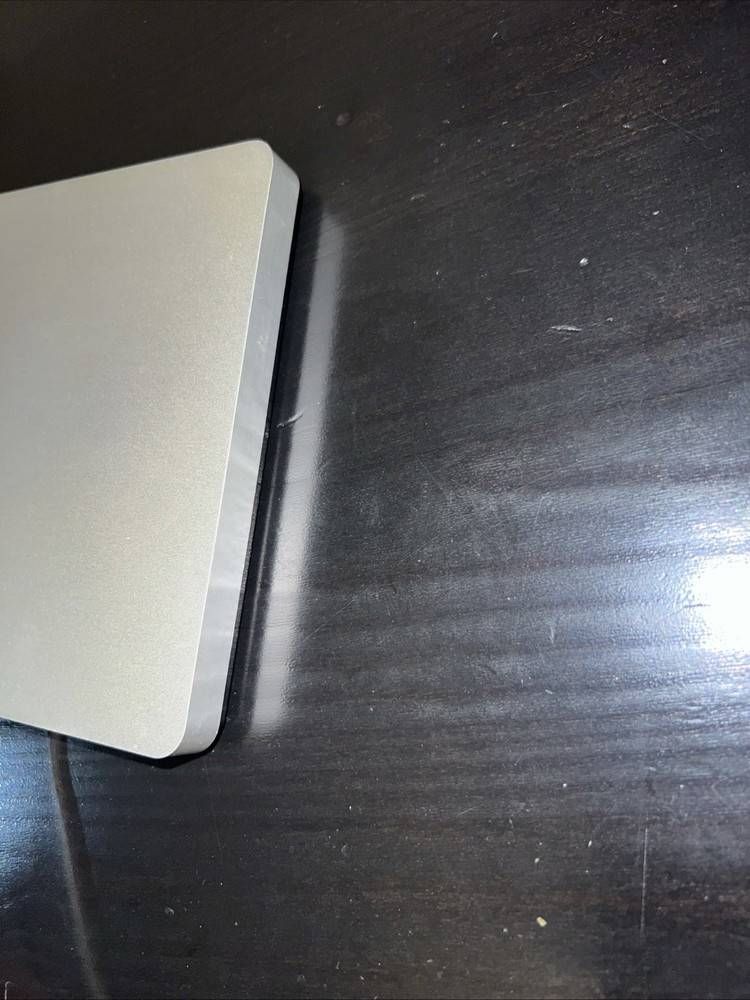 Apple USB Superdrive A1379 - External Optical Drive