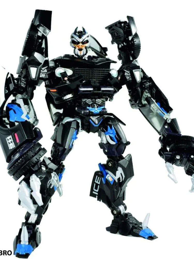 Unofficial MPM-05 Barricade Rollbar Action Figure