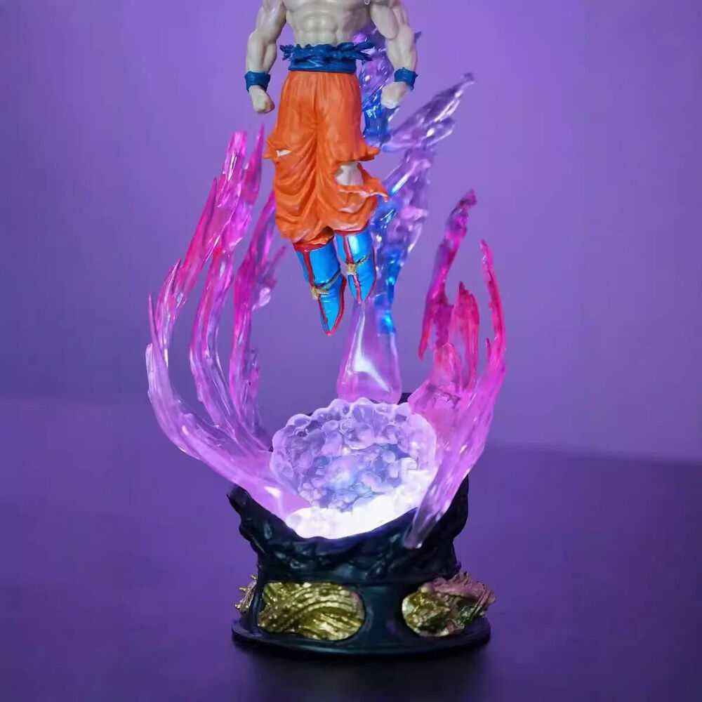 Dragon Ball Son Goku Ultra Instinct Super Saiyan PVC Figure