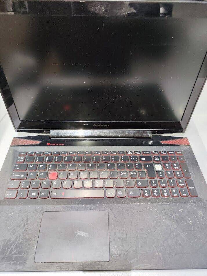 Lenovo IdeaPad Y50-70 Gaming Laptop - High-Performance Gaming Machine