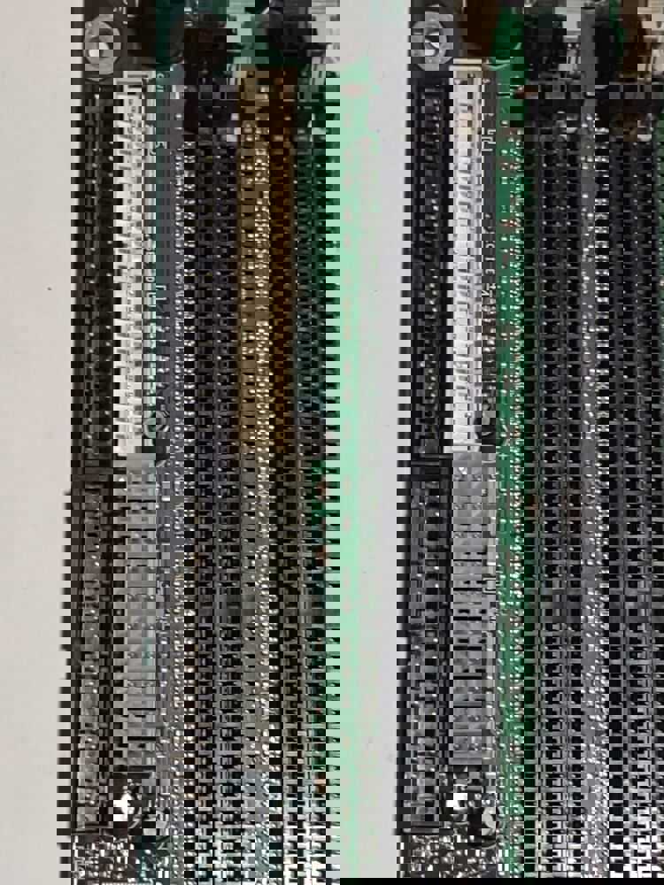 Intel 875PBZ Desktop Motherboard for Pentium 4 3.2GHz, Vintage Gaming Rig