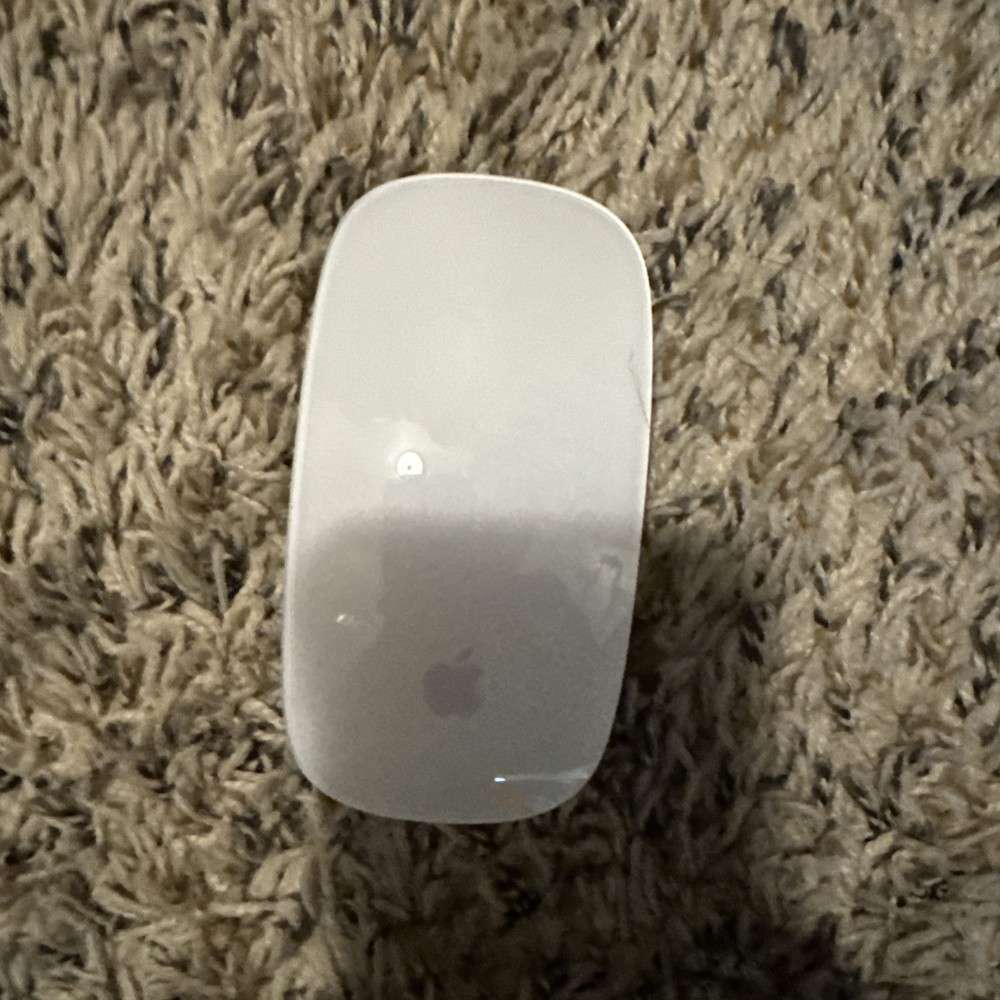 Apple Magic Mouse 2 Wireless Mouse - Silver (MLA02LL/A)