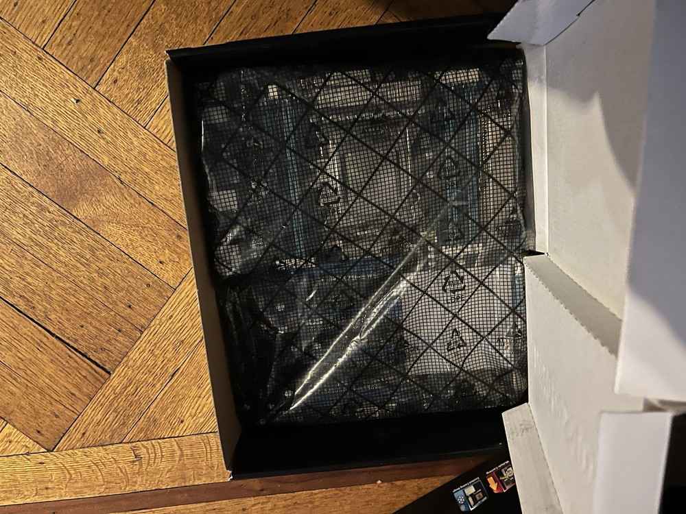 ASUS P9X79-E WS LGA 2011 Intel Motherboard - High-End Workstation Solution